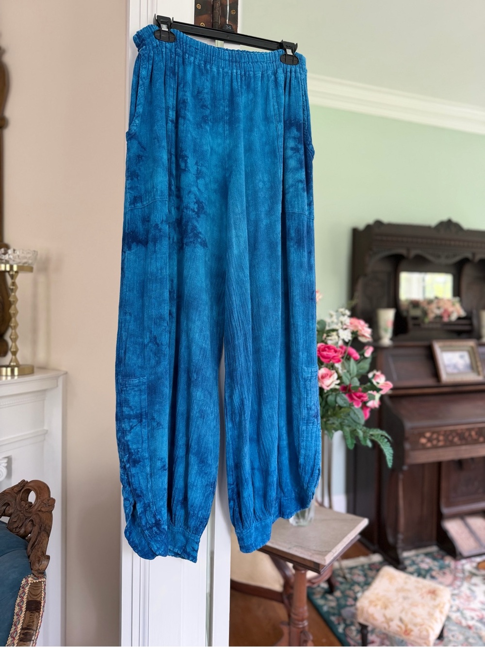 Women’s Wide Leg blue gauze pants by Cottonways